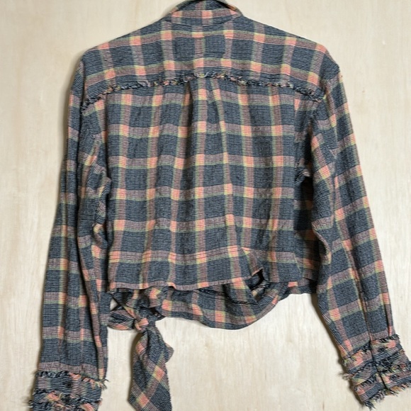 We the free running wild top. Medium - Picture 8 of 10